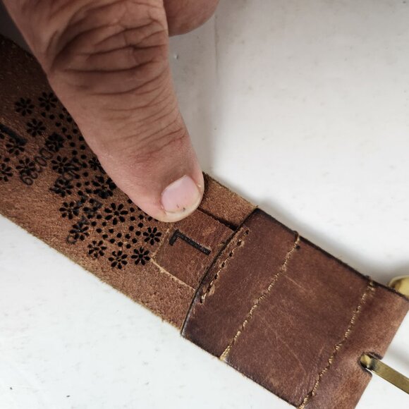 Lucky Brand Sun Flower Floral Leather Belt Lazer Cut Brown Large - Picture 6 of 9